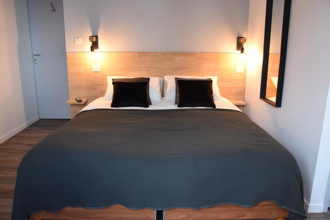 Nuit Sur Le Pont 5 Apartment Landerneau Exterior photo